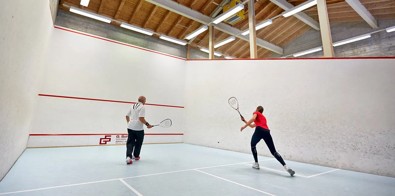 Sportzentrum Sanapark squash venue photo 3 of 7