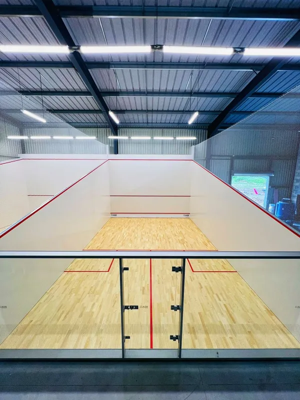 Sporting Bouygues squash venue photo 9 of 10