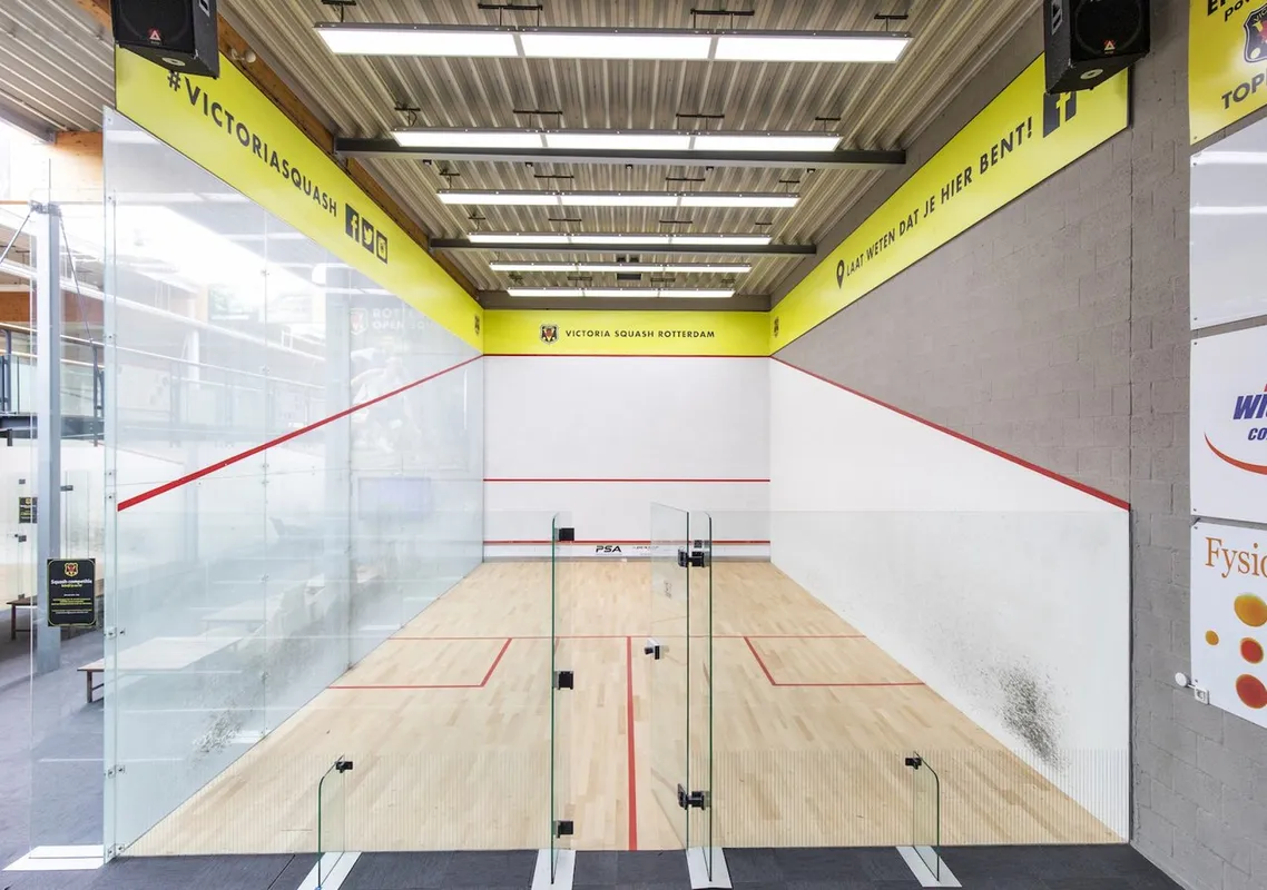 Sportbedrijf Rotterdam squash venue photo 4 of 5