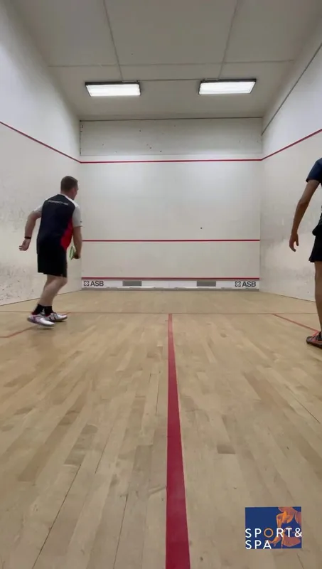 Sport & Spa Bramfeld squash venue photo 5 of 10