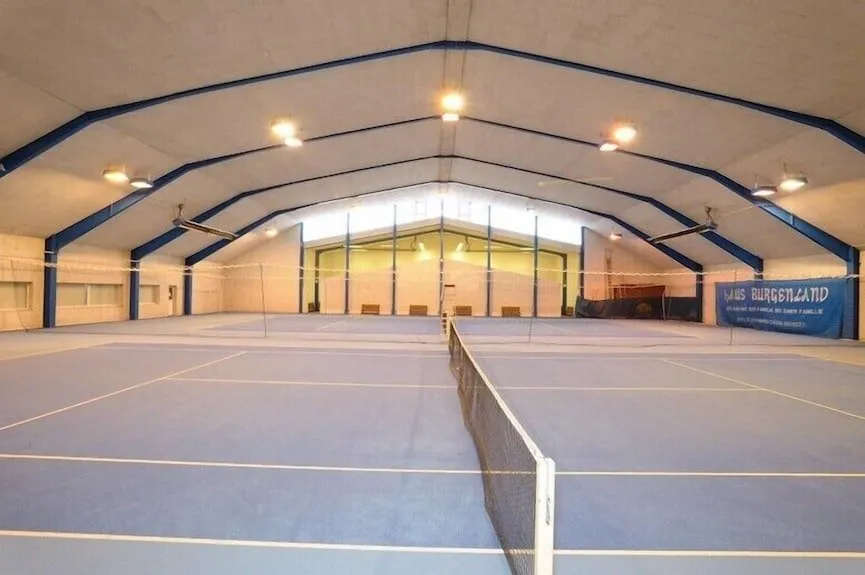 Sporthotel Podersdorf squash venue photo 5 of 7