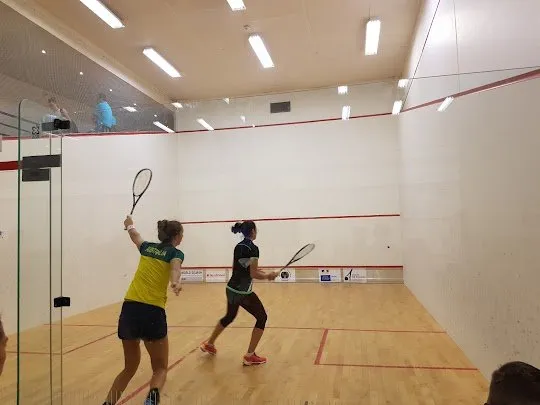 Squash Club de Saint-Cloud squash venue photo 4 of 20
