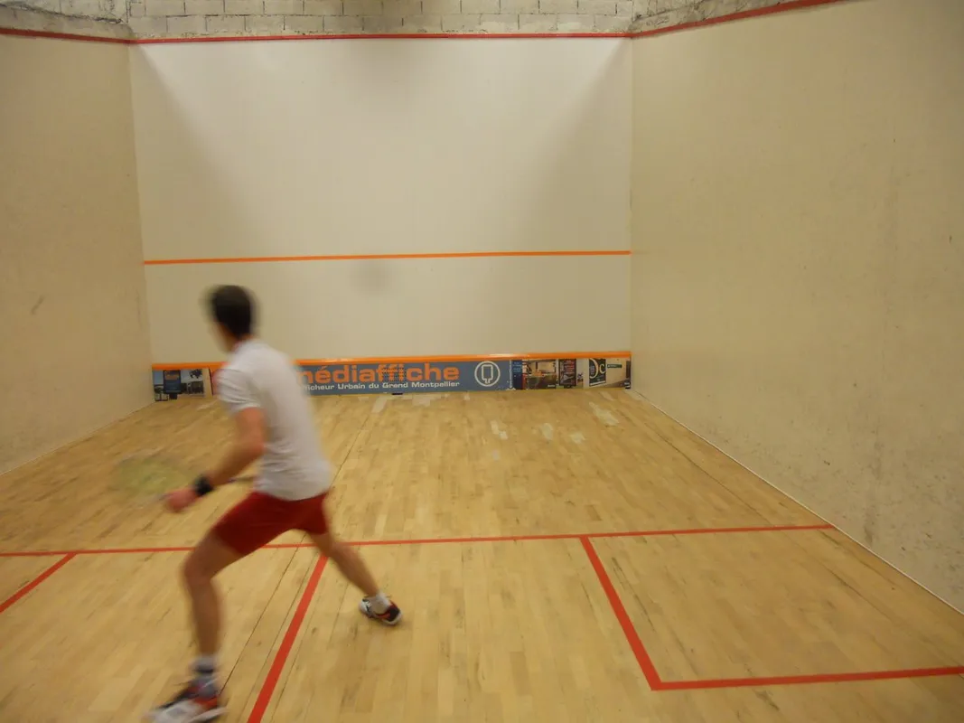 Squash Country Club squash venue photo 8 of 10