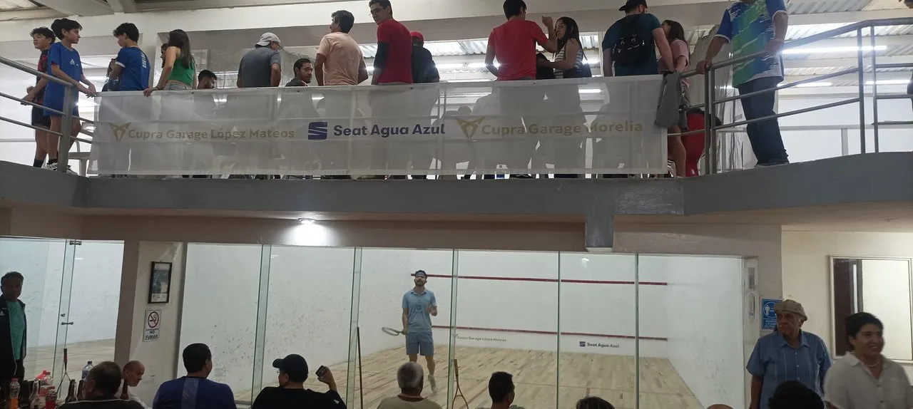 Squash Juarez 881 squash venue photo 3 of 3