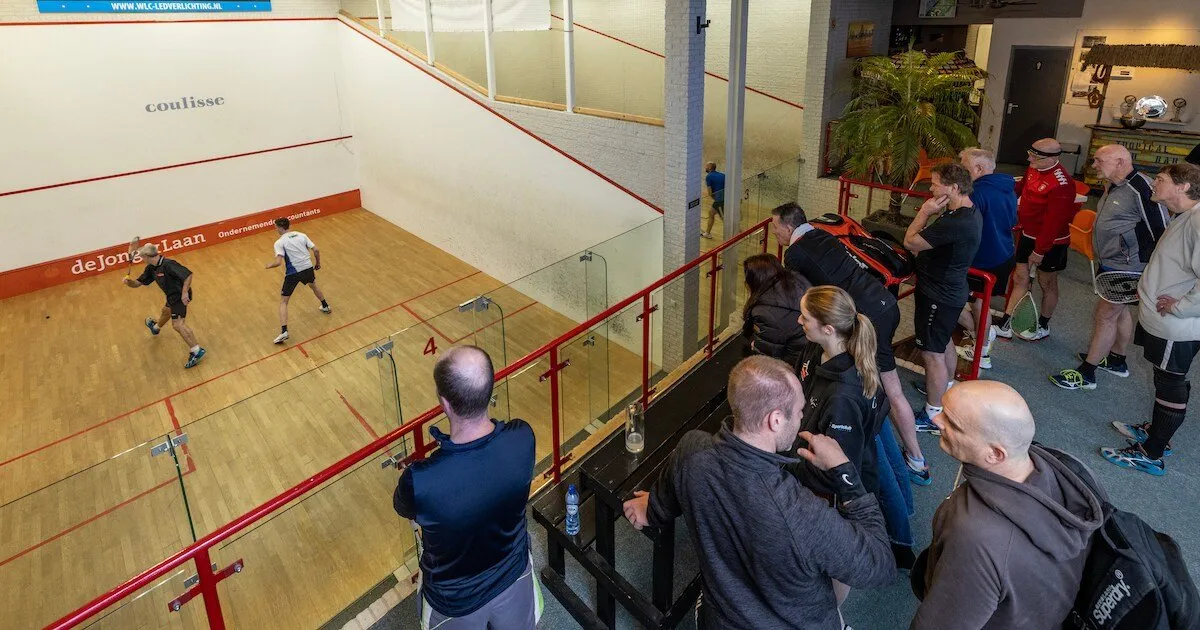 Squash Center Hellendoorn squash venue photo 1 of 2