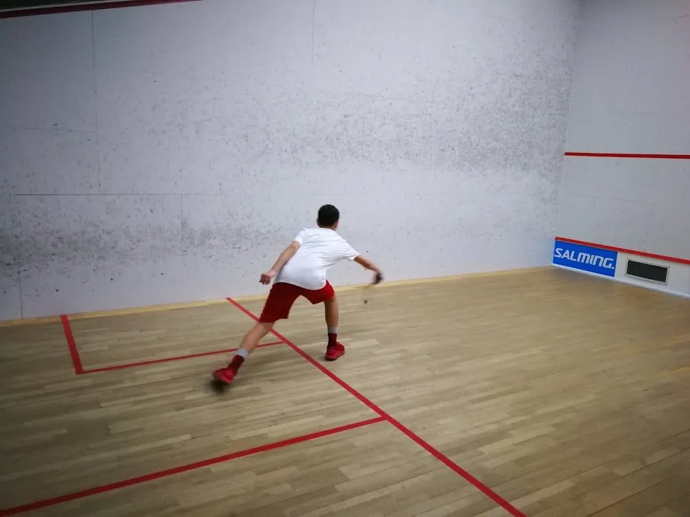 Squash Center Poruba squash venue photo 2 of 5