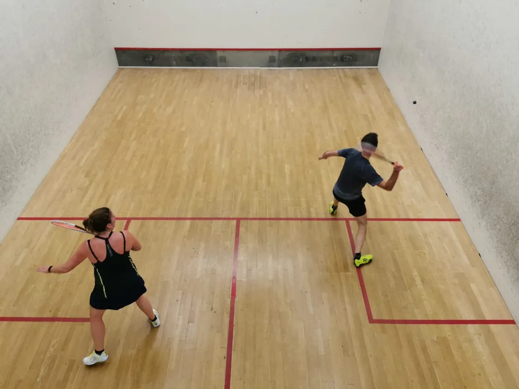 Squash en Golf Centrum Hoogezand & Ettan Sport squash venue photo 4 of 10
