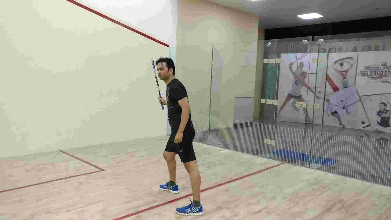 Squash & badminton court squash venue photo 8 of 8