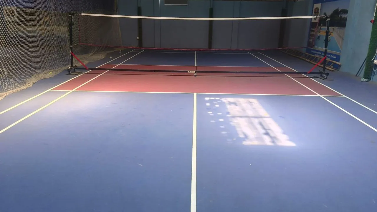 Squash & badminton court squash venue photo 3 of 8