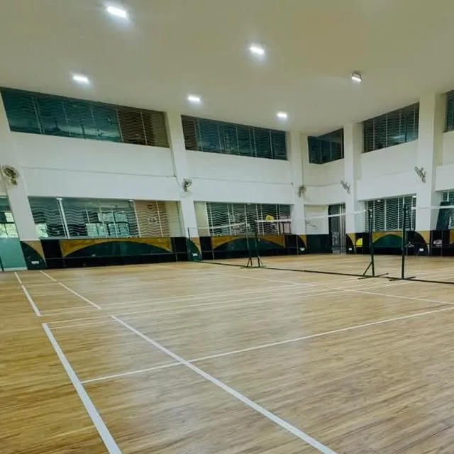 Squash & badminton court squash venue photo 1 of 8