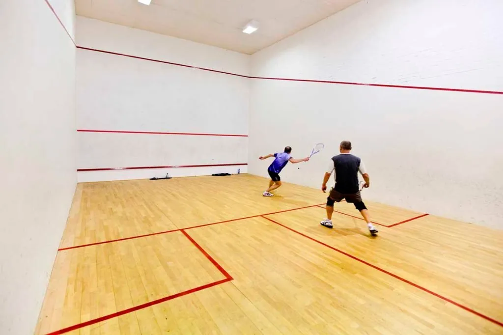 Squash Almere squash venue photo 1 of 10