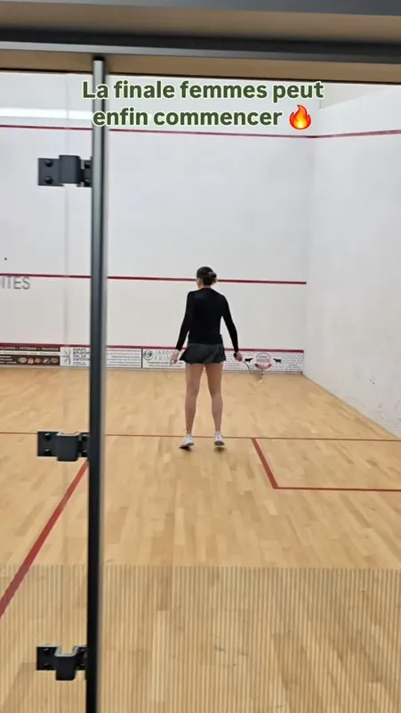 Squash Yvon Mau squash venue photo 3 of 5