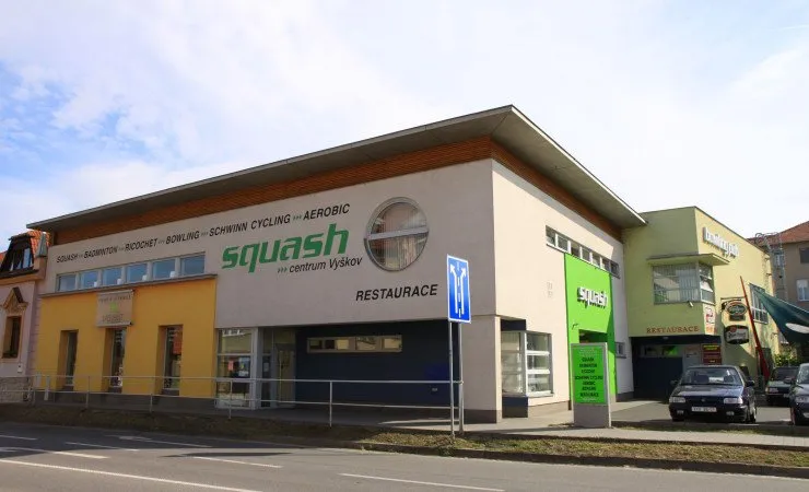 Squash and ricochet Center EKS squash venue photo 2 of 6