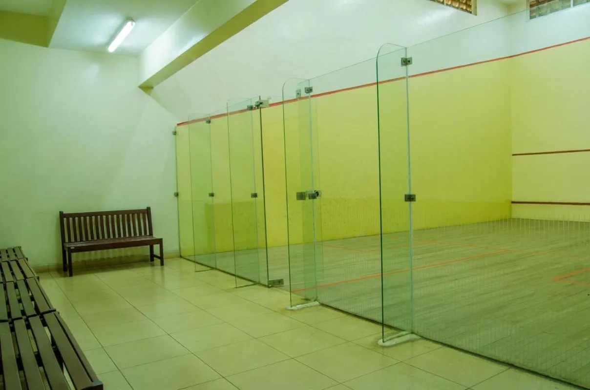 Squash apartment squash venue photo 4 of 4