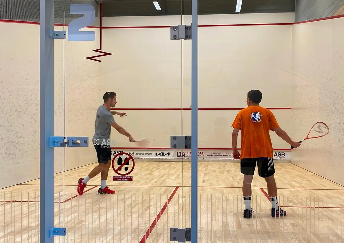 Squash Challans Redzone squash venue photo 2 of 10