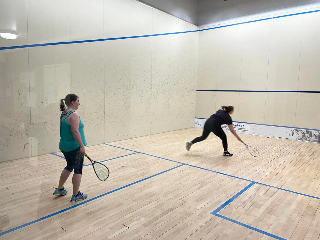 Squash Anzin Saint Aubin squash venue photo 5 of 6