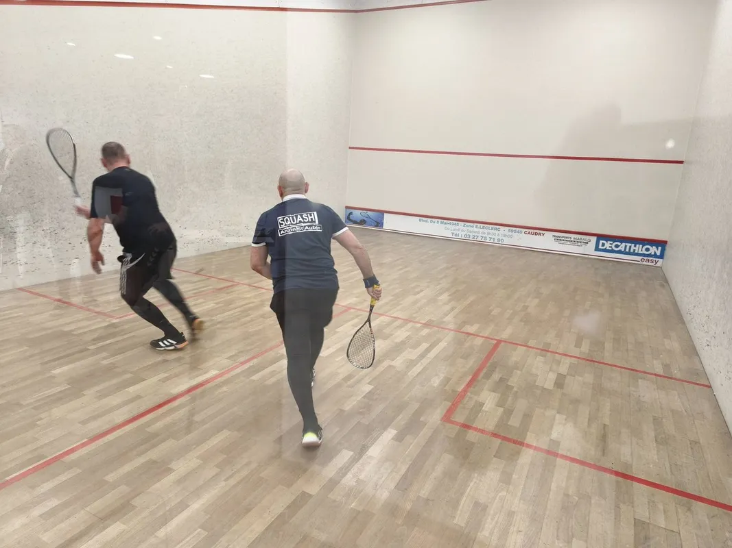 Squash Anzin Saint Aubin squash venue photo 4 of 6