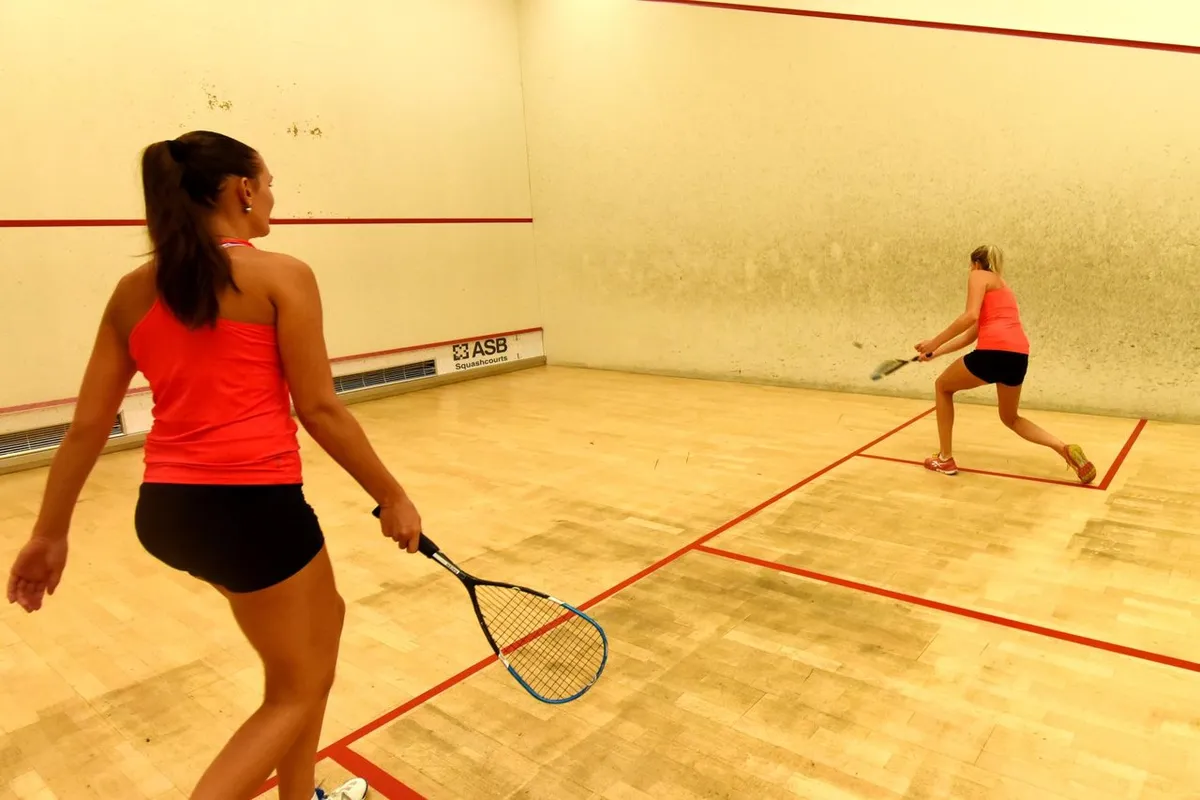 Squashove a bowlingove centrum TJ Lokomotiva Plzen squash venue photo 3 of 3