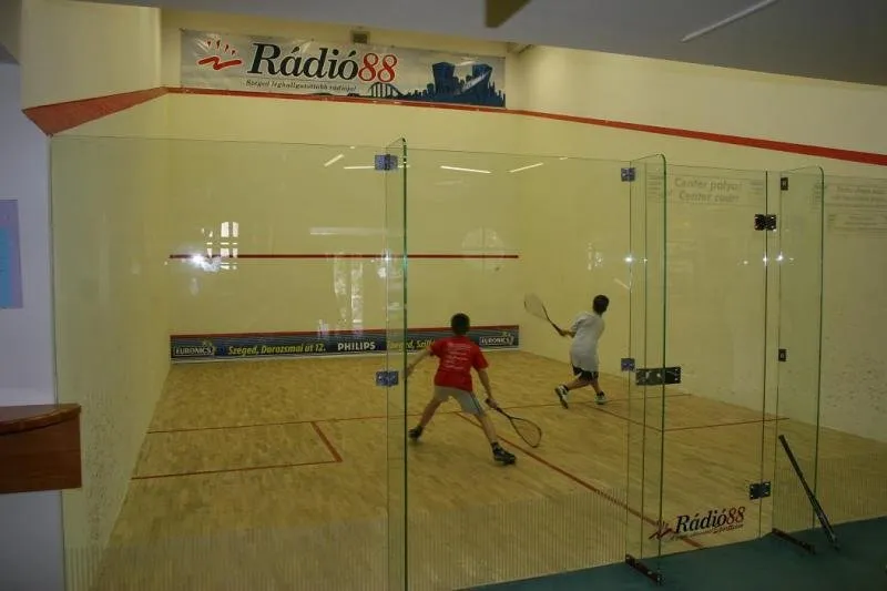 Squash Club Kft. squash venue photo 3 of 8