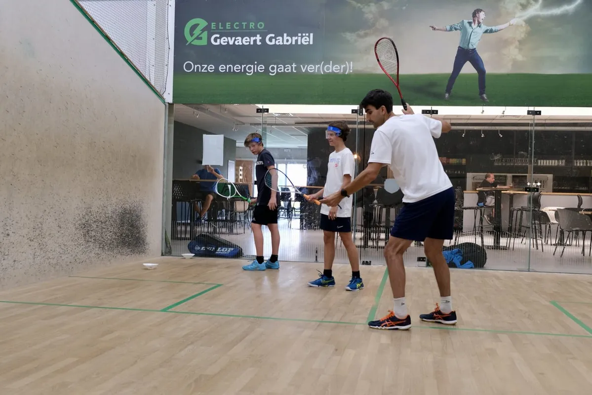 Squash Club Vision 21 squash venue photo 7 of 10
