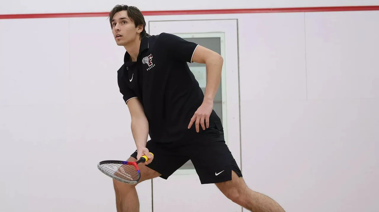 Stanchester Academy squash venue photo 5 of 6