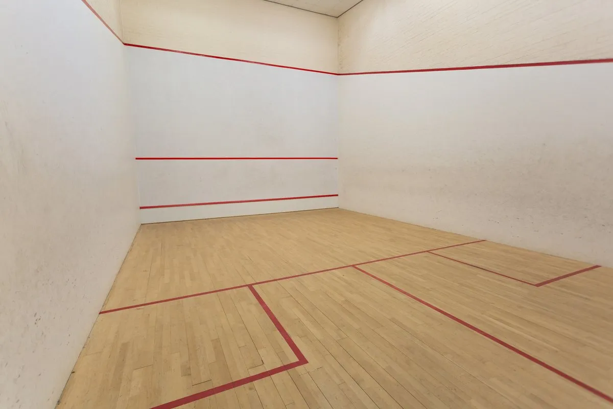 St Crispin's Leisure Centre squash venue photo 5 of 6