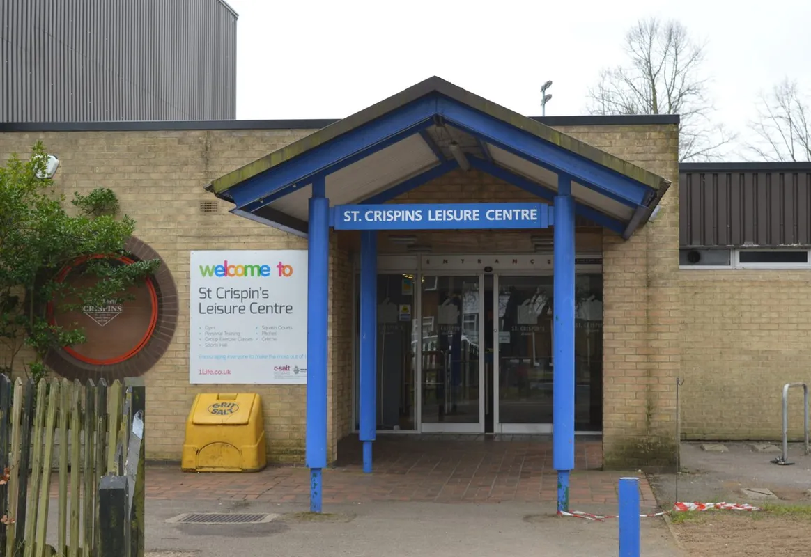 St Crispin's Leisure Centre squash venue photo 4 of 6