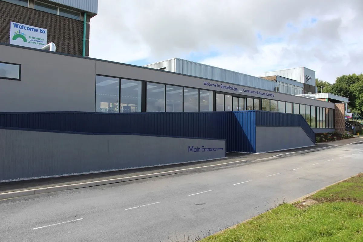 Stocksbridge Community Leisure Centre squash venue photo 9 of 10