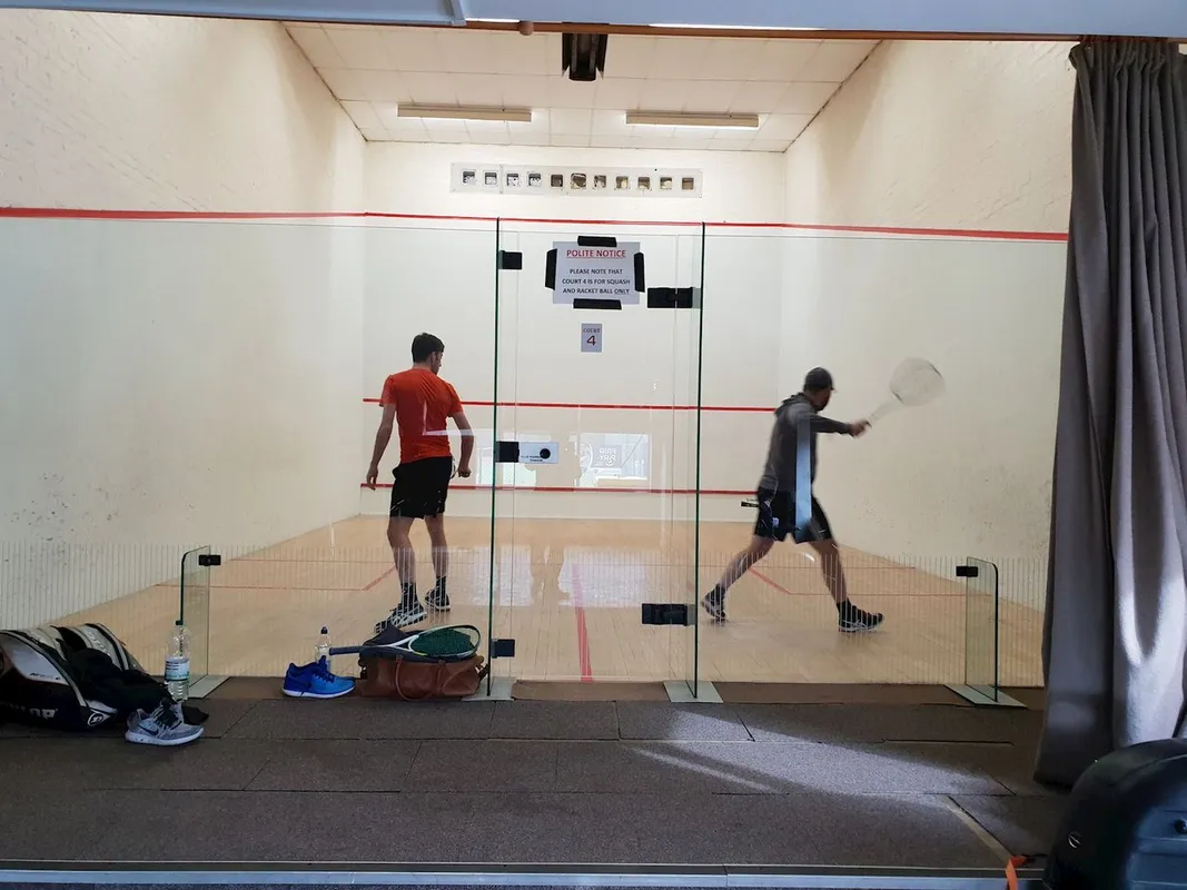 Stone Lawn Tennis & Squash Club squash venue photo 3 of 3