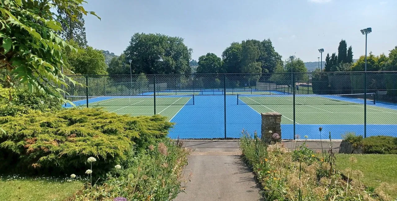 Stratford Park Leisure Centre squash venue photo 3 of 9