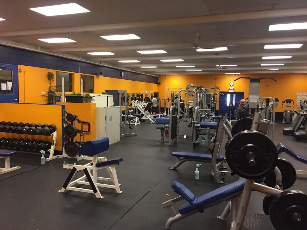 Sullivan Recreation and Fitness Complex squash venue photo 3 of 10
