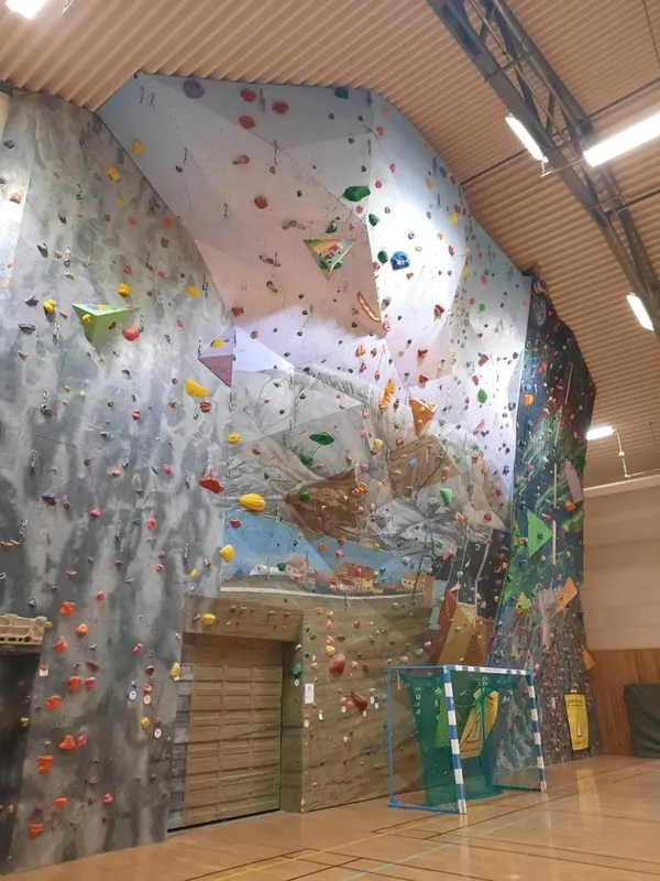 Svalbardhallen Athletic Center squash venue photo 3 of 10