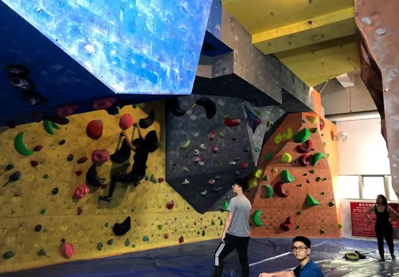Taipei Xinyi Sports Center squash venue photo 3 of 10