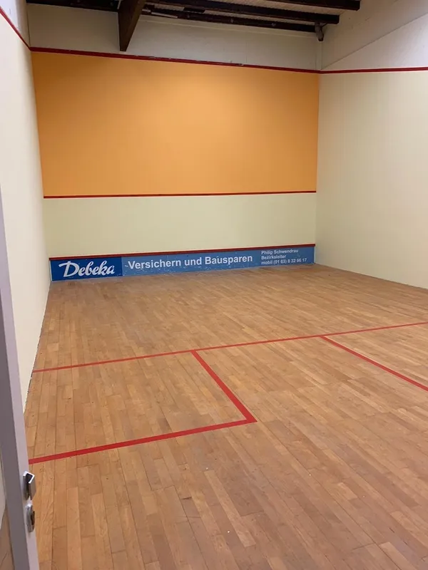 Tennis & Squash Center Haiger squash venue photo 3 of 3