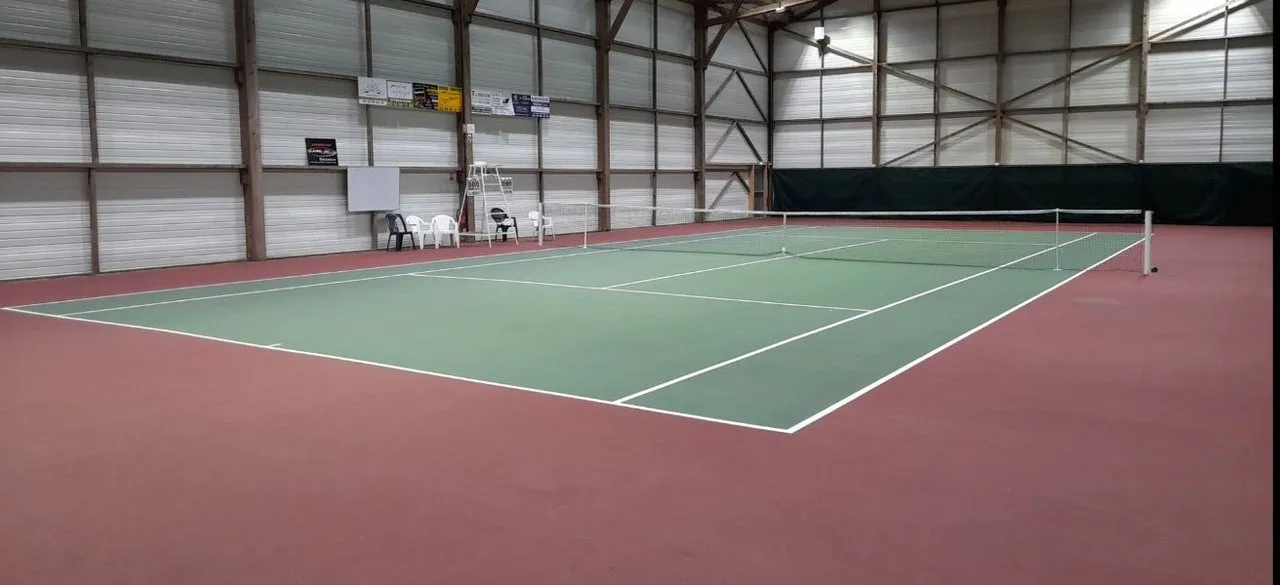 TENNIS SQUASH MESLAY DU MAINE squash venue photo 3 of 4