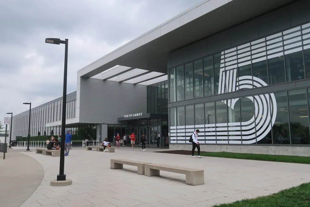 The St. James Sports, Wellness and Entertainment Complex squash venue photo 1 of 10
