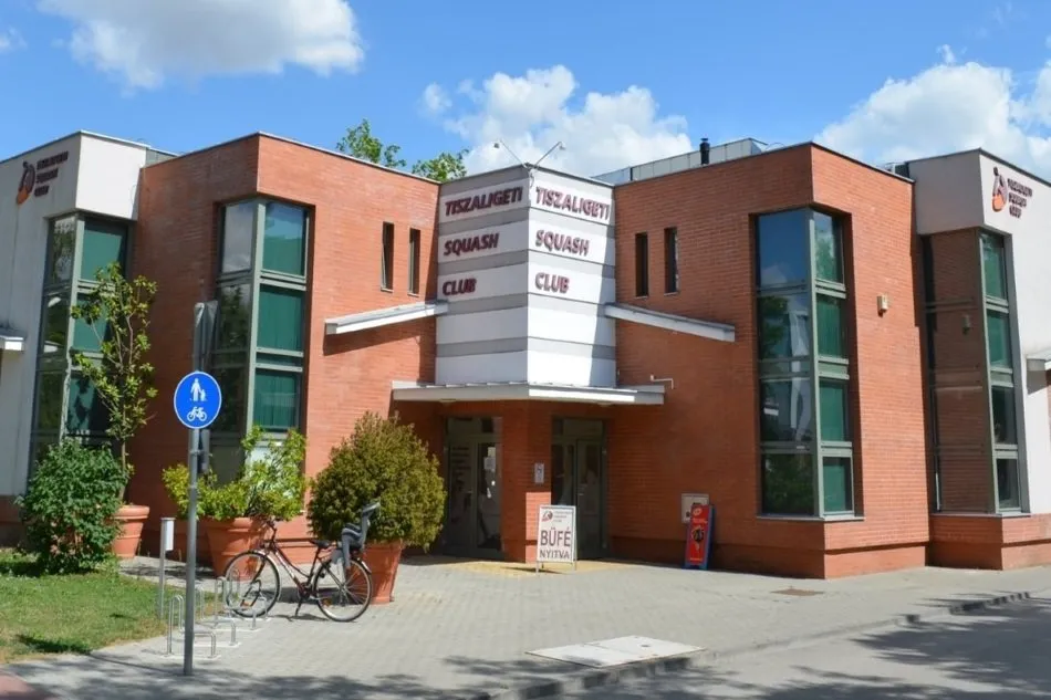 Tiszaligeti Squash Club squash venue photo 1 of 6