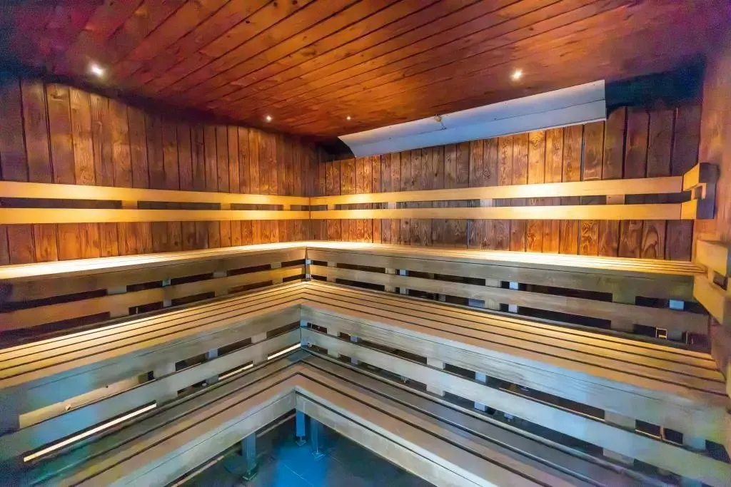 Total Fitness (Whitefield) squash venue photo 4 of 10