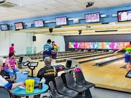 Townsville Tenpin & Fun Centre squash venue photo 2 of 4
