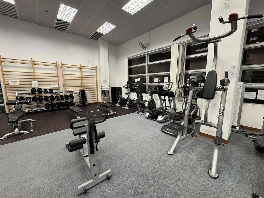 Tseung Kwan O Sports Centre squash venue photo 6 of 7