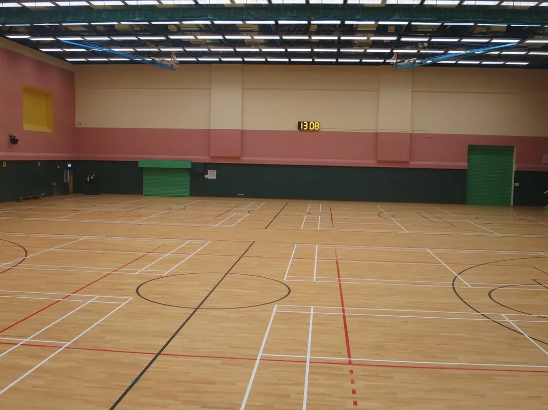 Tsuen Wan West Sports Centre squash venue photo 9 of 10