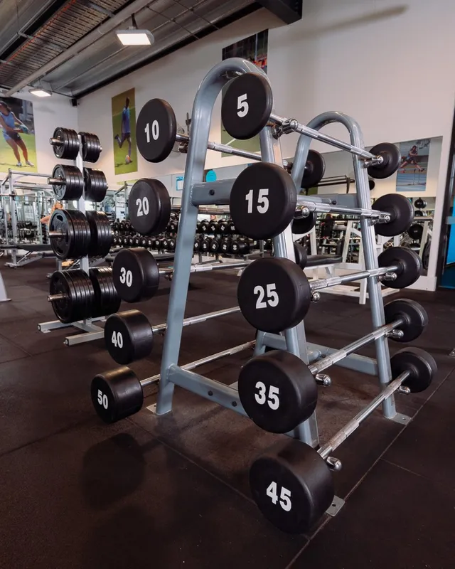 UC FitX Sport & Fitness squash venue photo 4 of 5