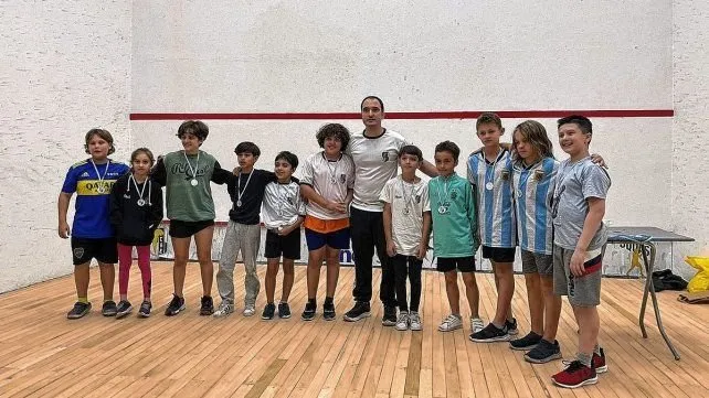 Unifutbol - football and Squash squash venue photo 1 of 1