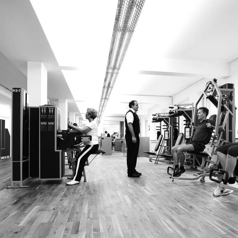 Universum Fit-Gym squash venue photo 4 of 8
