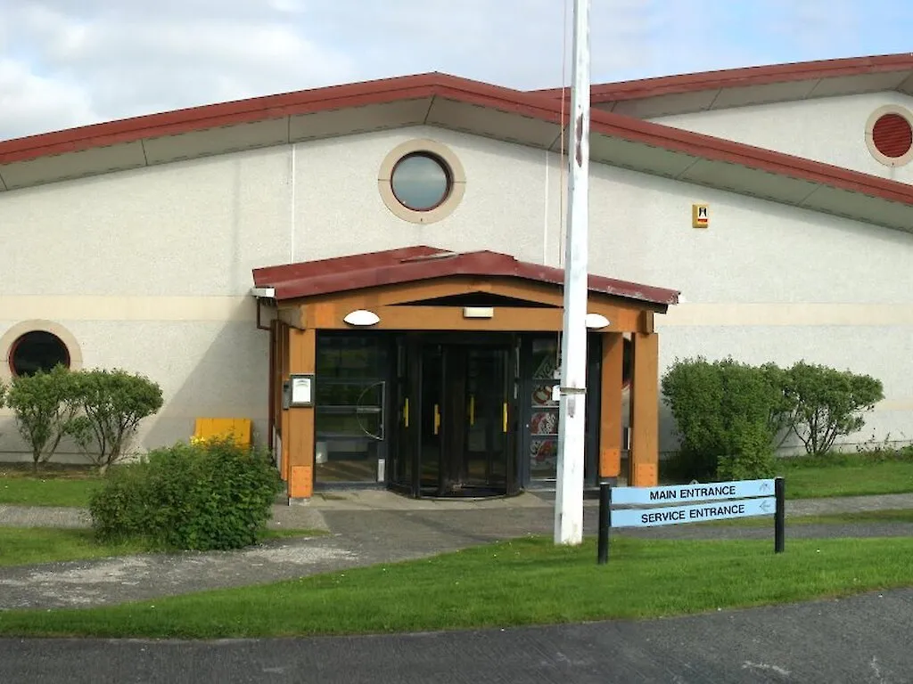 Unst Leisure Centre squash venue photo 4 of 10
