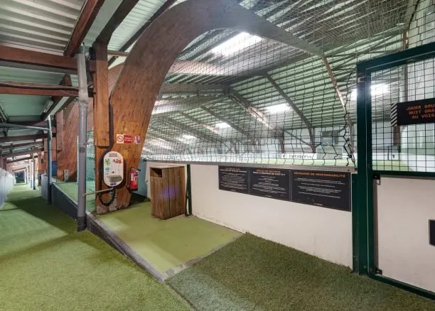 UrbanSoccer Lyon Barolles squash venue photo 4 of 7