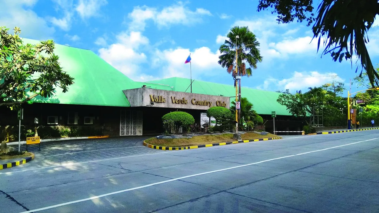 Valle Verde Country Club squash venue photo 5 of 5