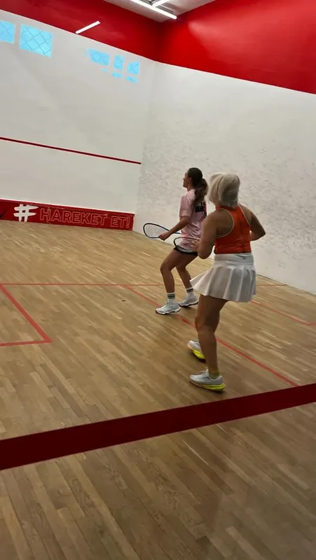 Vamos Sports Complex squash venue photo 3 of 4