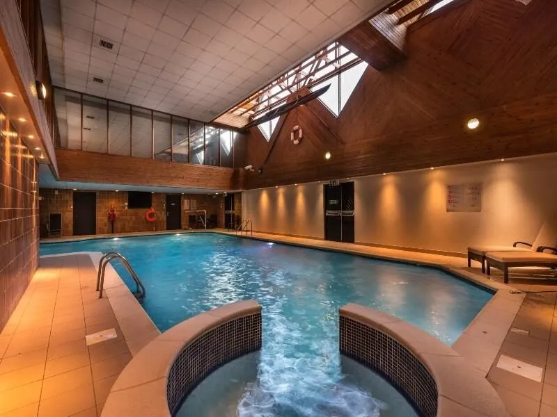 Vital Health & Wellbeing (Elmers Court Hotel And Resort) squash venue photo 3 of 10