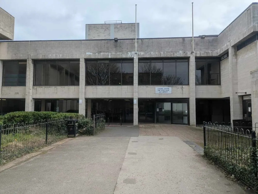 West Kirby Concourse Leisure Centre squash venue photo 1 of 10